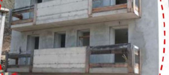 Studio in Valfloriana, Italy, Nr. 52137 2