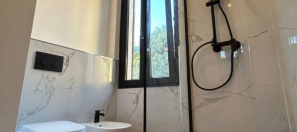 1 bedroom Apartment in Menaggio, Italy No. 280628 13