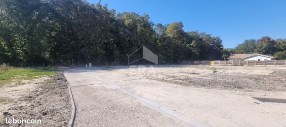 428m² Land in Avensan, France No. 340107 4