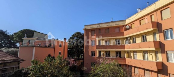 2 bedrooms Apartment in Genoa, Italy No. 296544 3