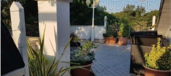 3 rooms Apartment in Ravenna, Italy No. 100152 11