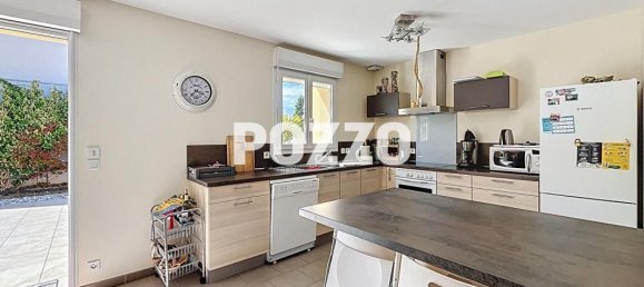 4 bedrooms House in Manche, France No. 356562 3