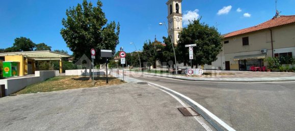 Villa T3 em Agrate Brianza, Italy N.º 92032 10