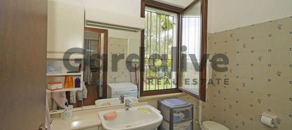 Apartamento de 3 habitaciónes en Soiano del Lago, Italy No. 187192 10