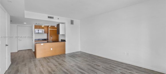 1 dormitorio propiedad comercial en venta en Miami, Miami-Dade, Florida, USA № 615037 14