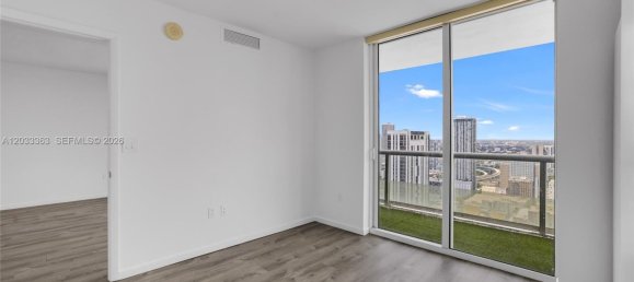 1 dormitorio propiedad comercial en venta en Miami, Miami-Dade, Florida, USA № 615037 10