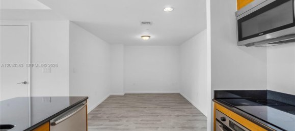 1 dormitorio propiedad comercial en venta en Miami, Miami-Dade, Florida, USA № 615037 19