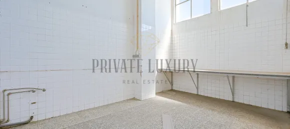 Lagerhaus in Lisbon, Portugal 4551m², Nr. 97638 24