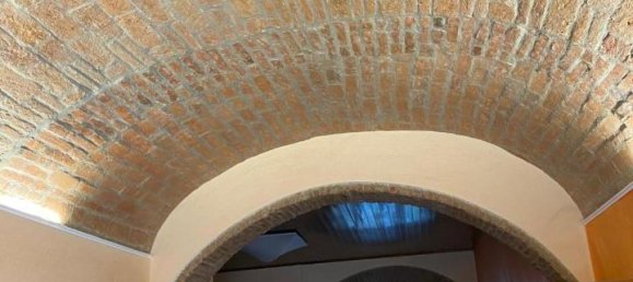 3 rooms Apartment in Vinci, Italy No. 147528 3