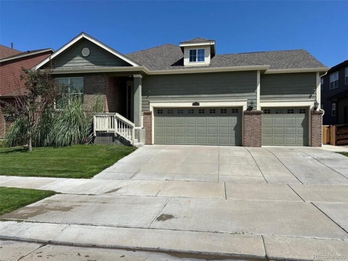 4 bedrooms House in Commerce City, USA No. 440626
