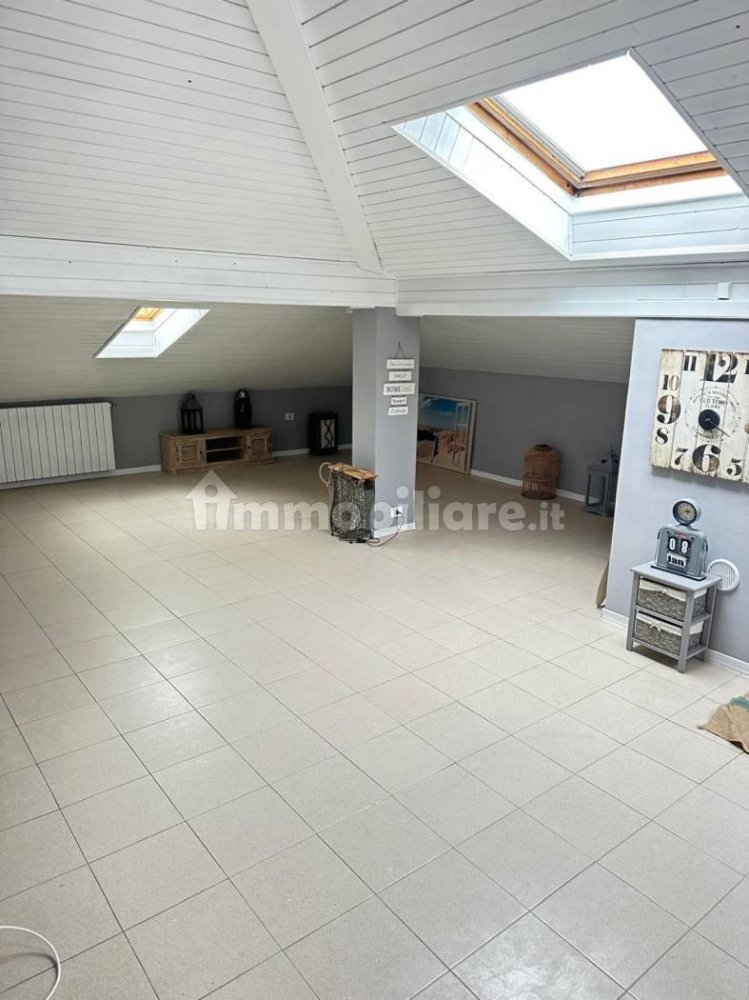 1 bedroom Apartment in Brebbia, Italy No. 337468