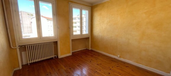 Apartamento de 2 dormitorios en Saint-Etienne, France No. 197840 4