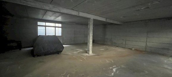 Lagerhaus in Quart, Italy 160m², Nr. 126737 3