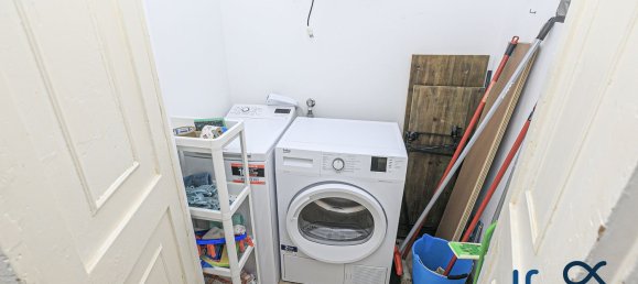 Квартира с 2 спальнями в Генуя, Италия № 339975 27