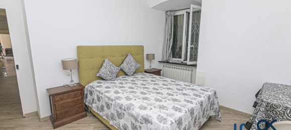 Квартира с 2 спальнями в Генуя, Италия № 339975 9