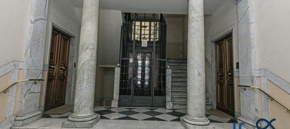 Квартира с 2 спальнями в Генуя, Италия № 339975 34