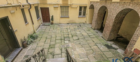 Квартира с 2 спальнями в Генуя, Италия № 339975 33