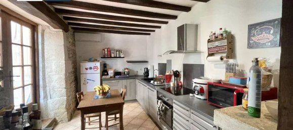 4 bedrooms House in Pierrefonds, France No. 267360 3