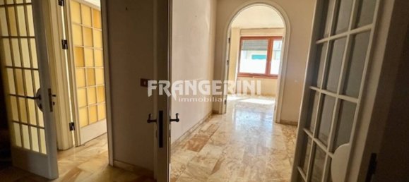 4 Schlafzimmer Wohnung in Livorno, Italy, Nr. 271416 18