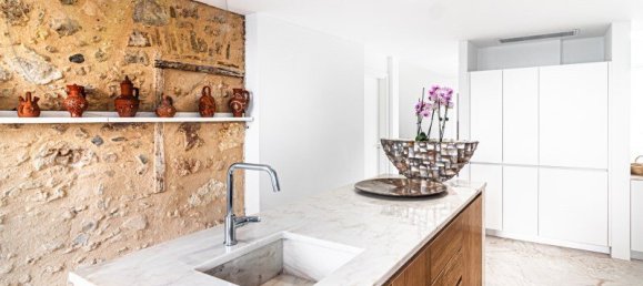 5 bedrooms Building in Faro, Portugal No. 213552 9