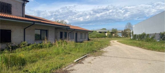 7500m² Warehouse in Monselice, Italy No. 88701 8