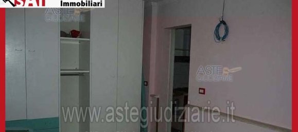 5 Schlafzimmer Wohnung in Rome, Italy, Nr. 334075 17