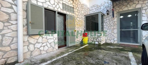 Apartamento de 2 dormitorios en Santa Maria Capua Vetere, Italy No. 69909 2