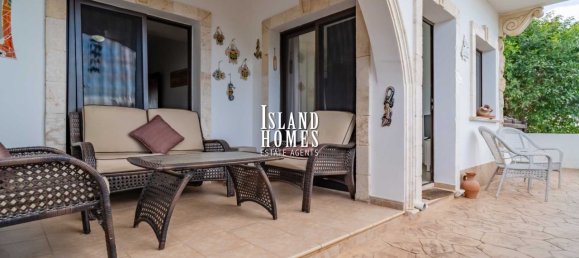 Дом с 3 спальнями в Френарос, Кипр № 24063 2