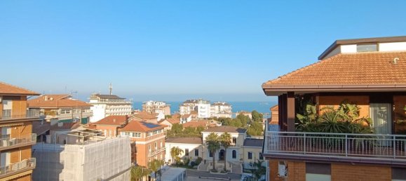 7-salle Penthouse à Porto San Giorgio, Italy No. 254554 15