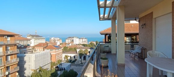 7-salle Penthouse à Porto San Giorgio, Italy No. 254554 9