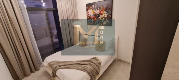 3 bedrooms Penthouse in BINGHATTI AVENUE, Al Jaddaf, UAE No. 59476 5
