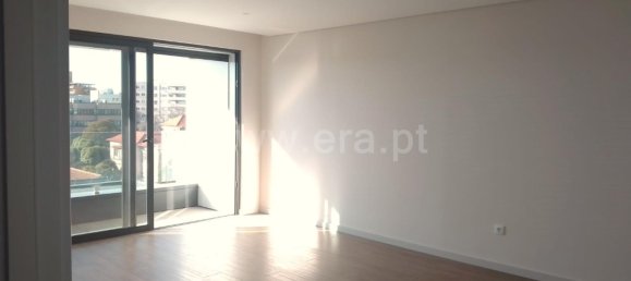 3 bedrooms Apartment in Porto, Portugal No. 108595 27