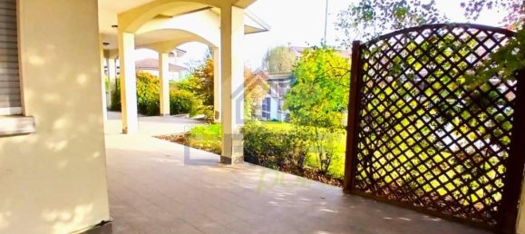 9 rooms Villa in Casalpusterlengo, Italy No. 109455 7