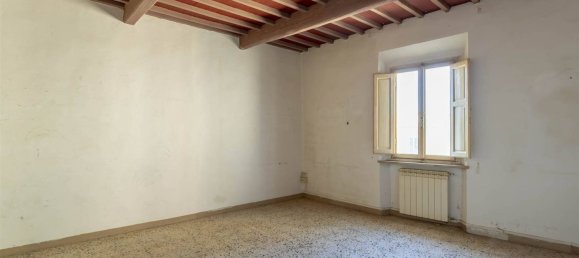 3 bedrooms Apartment in Capraia e Limite, Italy No. 272577 11
