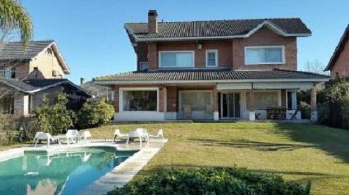 3 bedrooms House in Pilar, Argentina No. 2591