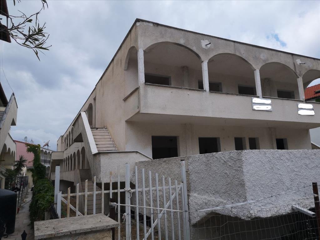 1080m² Townhouse in Chalkidiki, Greece No. 4898