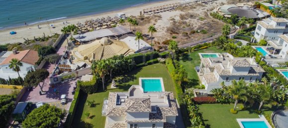 Villa de 5 dormitorios en Marbella, Spain No. 64403 2