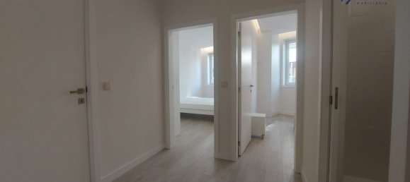 3 bedrooms Apartment in Porto, Portugal No. 53435 17