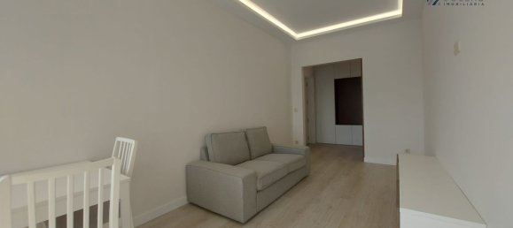3 bedrooms Apartment in Porto, Portugal No. 53435 5
