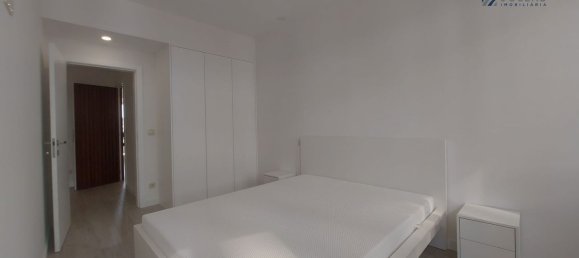 3 bedrooms Apartment in Porto, Portugal No. 53435 18