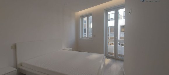 3 bedrooms Apartment in Porto, Portugal No. 53435 3