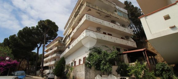 Apartamento de 2 habitaciónes en Stalettì, Italy No. 231989 6