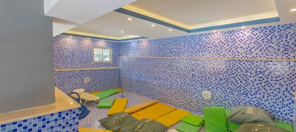 Apartment 4+1 in Mahmutlar, Turkey No. 14101 14