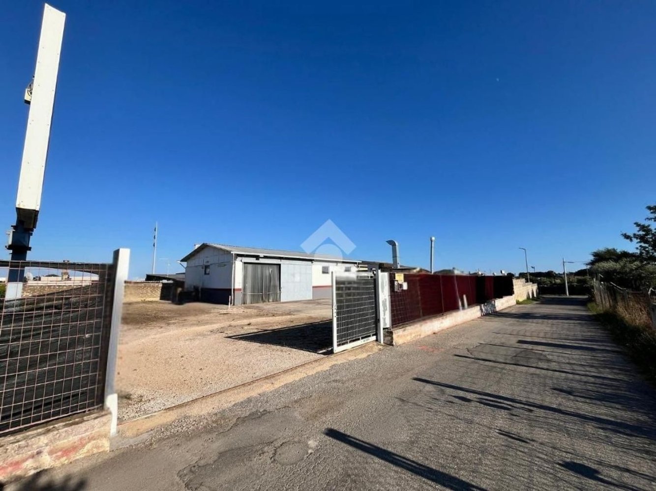 Entrepôt à Anzio, Italy 160m² No. 261330