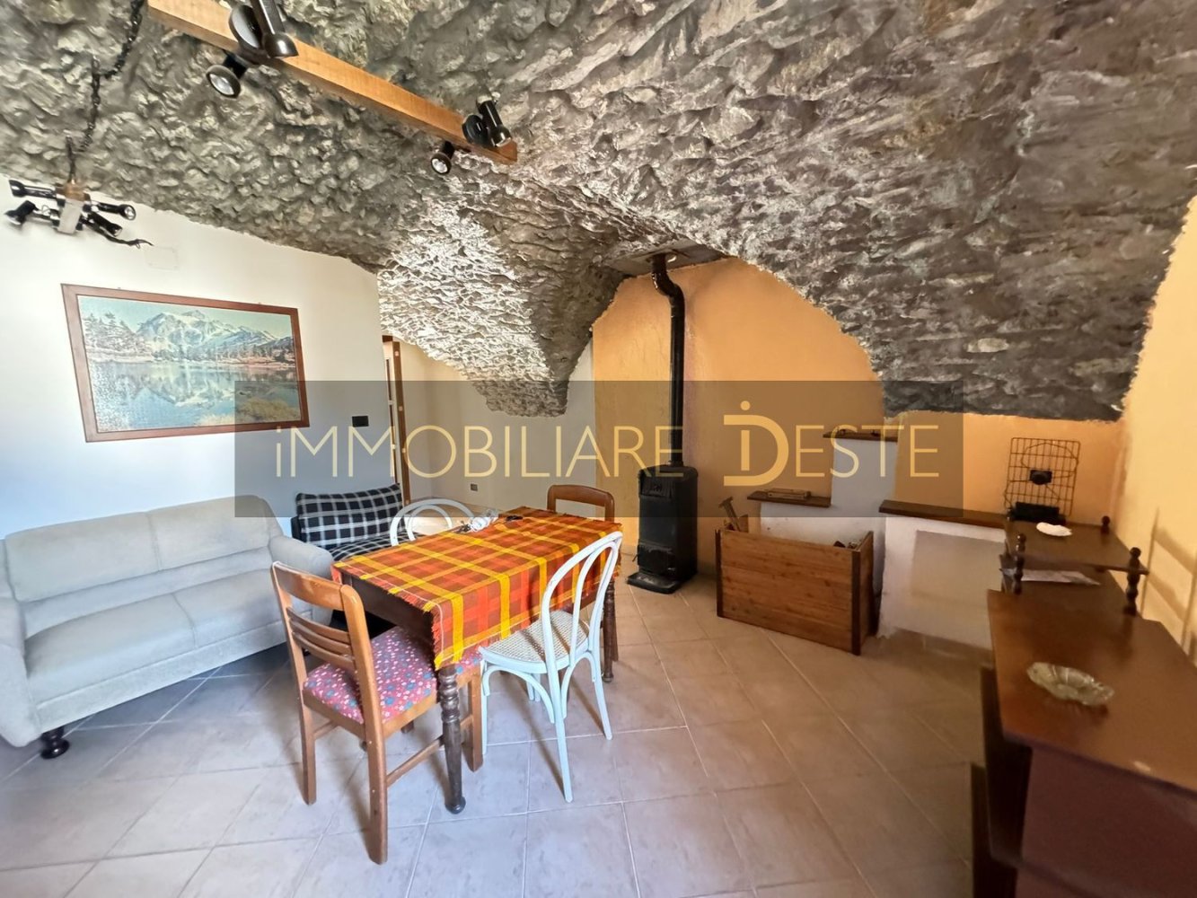 2 rooms House in Gravere, Italy No. 109310