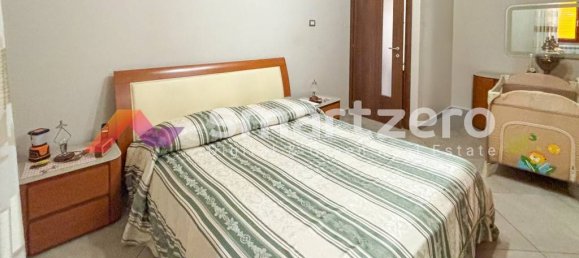 1 Schlafzimmer Wohnung in Naples, Italy, Nr. 357617 8