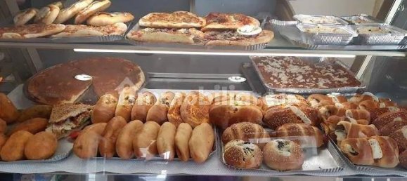 3 rooms Commercial property in Milan, Italy No. 337703 7