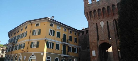 Studio in San Colombano al Lambro, Italy No. 95880 2