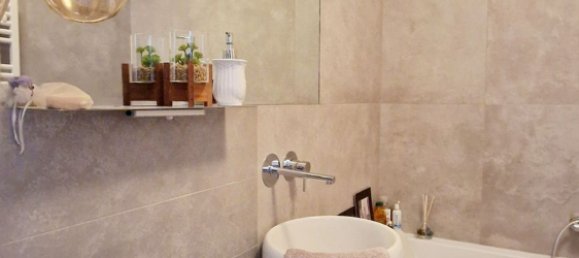 4-salle Appartement à Pontinia, Italy No. 164848 18