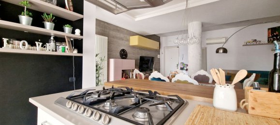 4-salle Appartement à Pontinia, Italy No. 164848 10